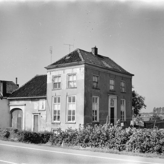 Kanonsdijk 128, Zutphen
