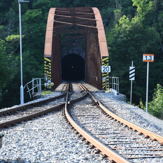 Železniční most Rataje nad Sázavou - Ledečko
