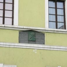 Pamětní deska Karla Mattuše na domě Palackého 38 v Mnichově Hradišti