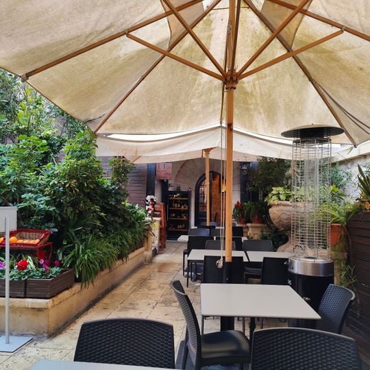 Fontanella Tea Garden