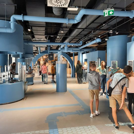 Laboratorium Młodego Mistrza i Odkrywcy