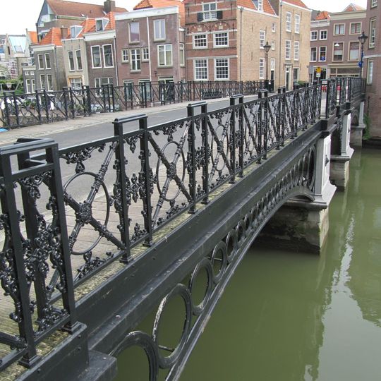 Nieuw bridge
