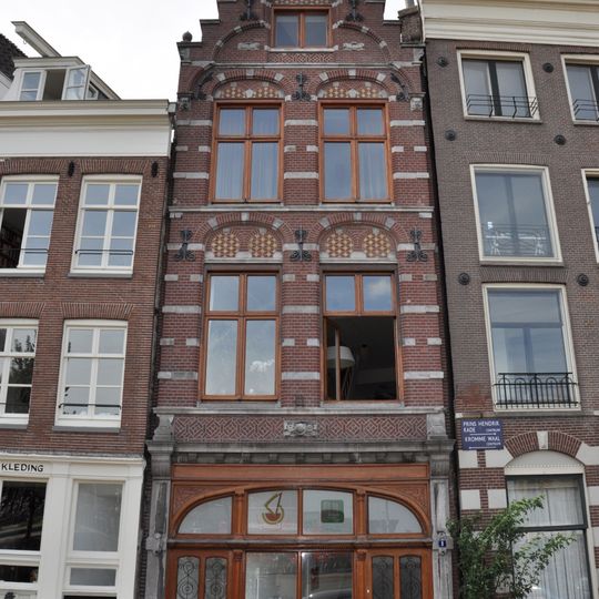Kromme Waal 9, Amsterdam