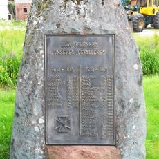 Memorial stone