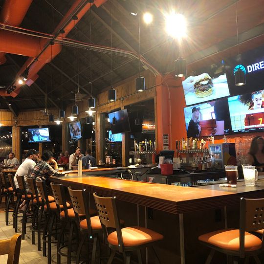 Hooters