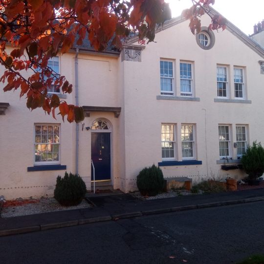 22-23 Earl Haig Gardens, Trinity, Edinburgh