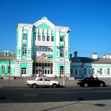 Cherepovets railway station building‎