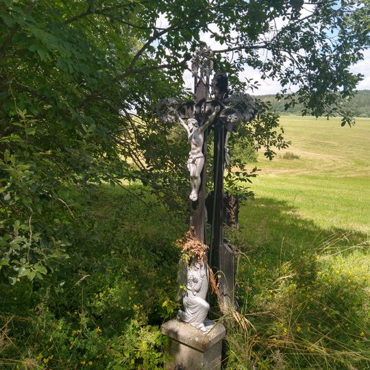 Kříže severně od Mlýnů u rozcestí