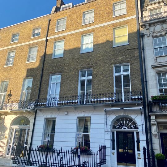 86, Harley Street W1