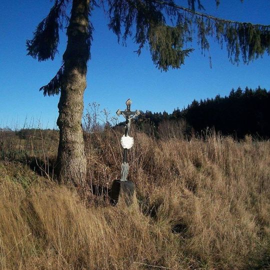 Kříž severozápadně od Včelničky