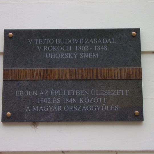 Kráľ. uhorská komora, tabuľa pamätná