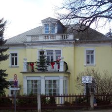 Villa Eduard-Bilz-Straße 18 (Radebeul)