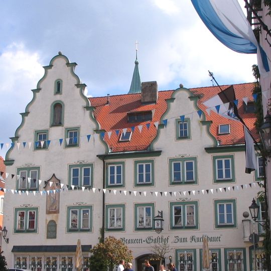 Stadtplatz 2