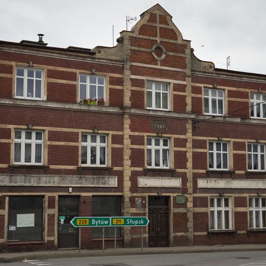 Jeziorna 18 w Kartuzach