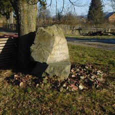 Památník návštěvy Jana Pavla II. v Praze v severní části Řeženčic