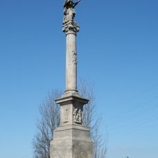 Sloup se sochou svatého Jana Nepomuckého