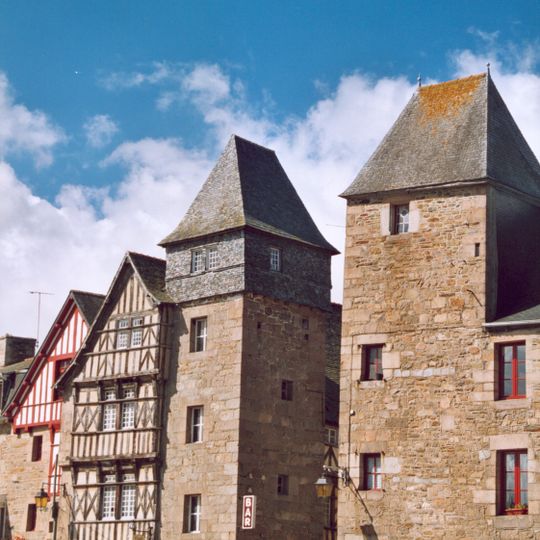 Maison à pans de bois, rue Ernest Renan