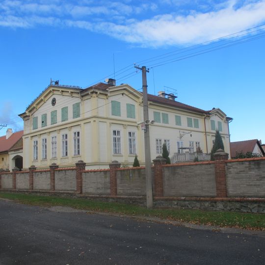 Strkovice Castle