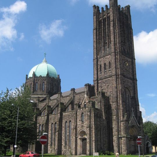 Church of St Mary, Lowe House