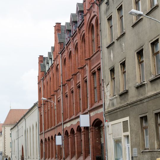 Ehemaliges Druckereigebäude, heute multifunktionale Nutzung Peter-Breuer-Straße 5; 7; 9