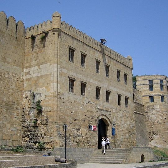 Ворота «Нарын-Кала-Капы»