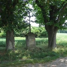 Boží muka u silnice Encovany - Třebutičky