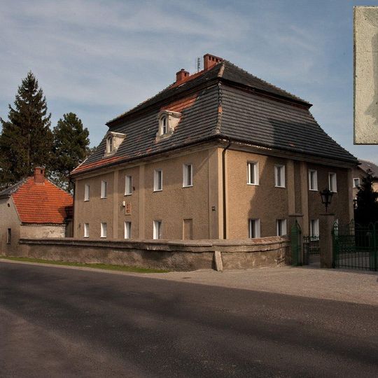 Plebania w Paszowicach