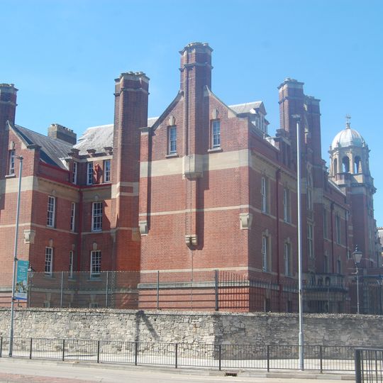 Hms Nelson: The Wardroom And Attached Bollards