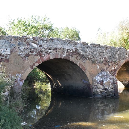 Pontes sobre a Ribeira de Arão