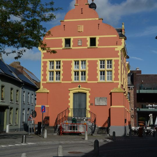 Voormalig stadhuis van Peer