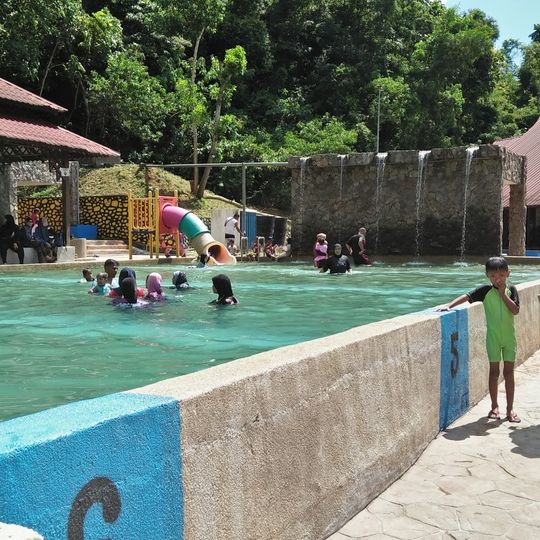 Swimming Pool Recreational Forest Gunung Tampin