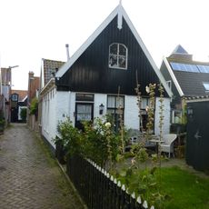 Hoekpandje met houten voorschot