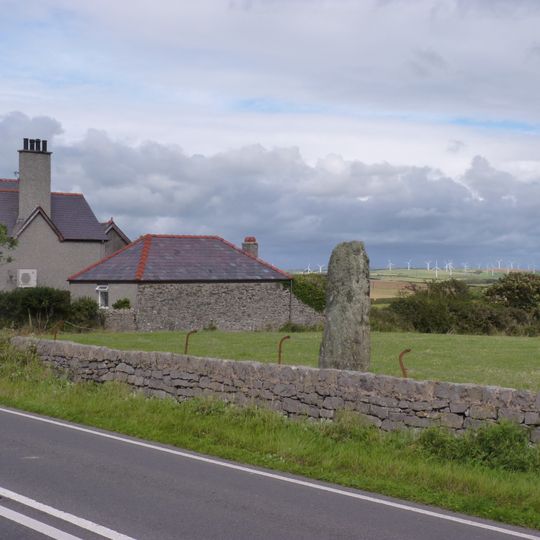 Menhir de Llanfaethlu