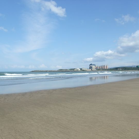 Shalun Seaside Resort