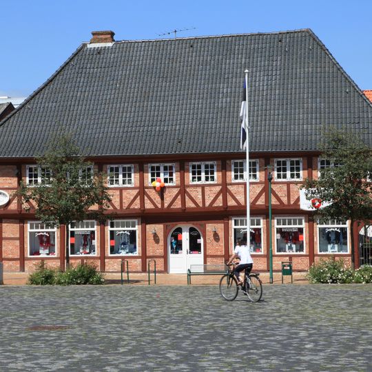 Schiffbrückenplatz 7