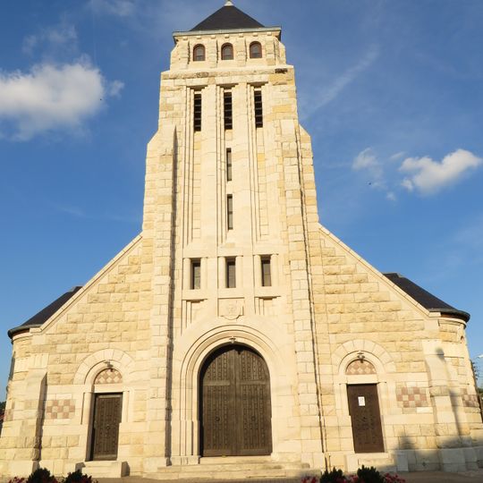 Église Saint-Michel de Romagne-sous-Montfaucon