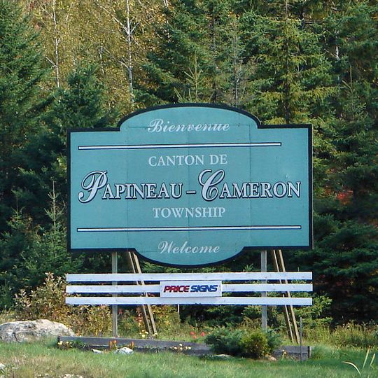 Papineau-Cameron