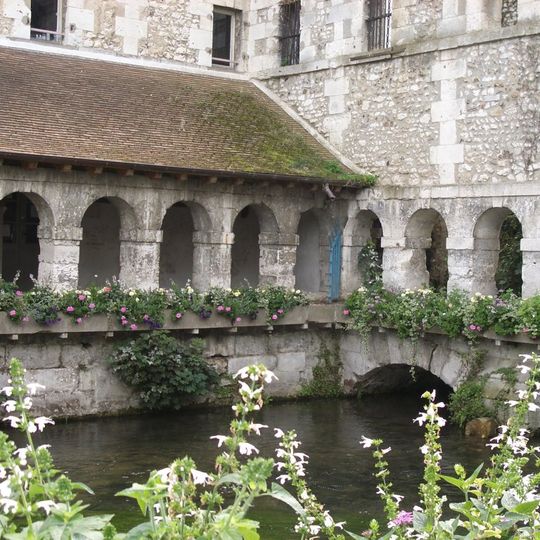 Cloître des Pénitents de Louviers