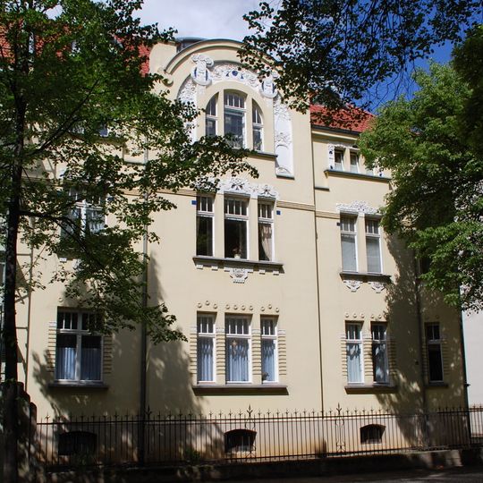 Adelheidstraße 12a