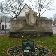 Statue of Sacred Heart of Jesus Christ