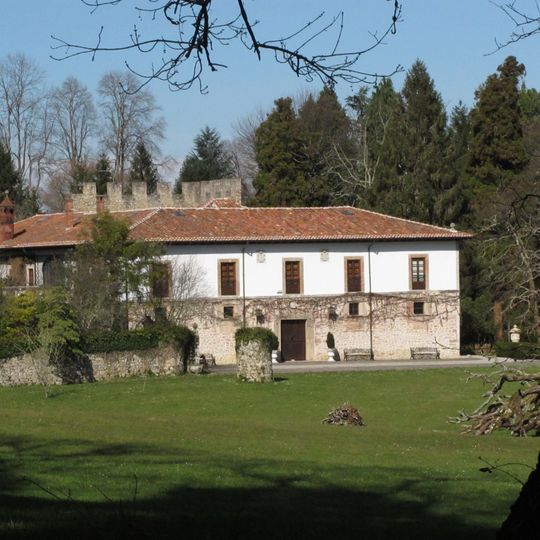 Palacio de los Condes de la Vega del Sella