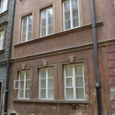 28 Krzywe Koło Street in Warsaw