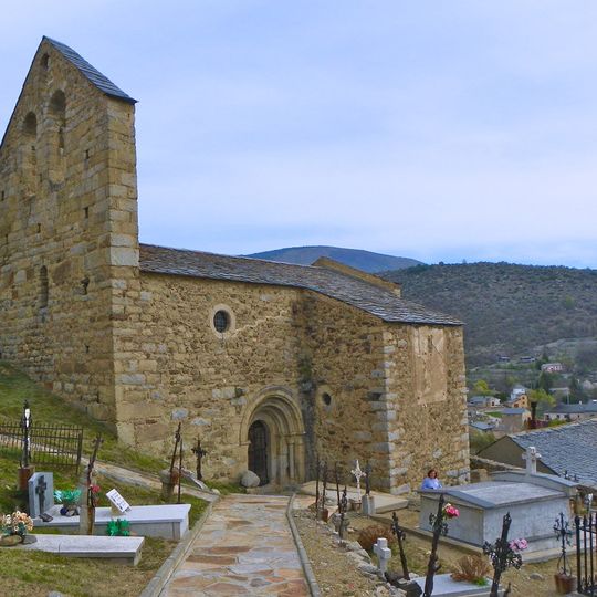 Ancienne église Saint-André d'Angoustrine