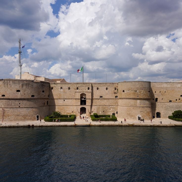 Zamek Aragoński w Tarencie