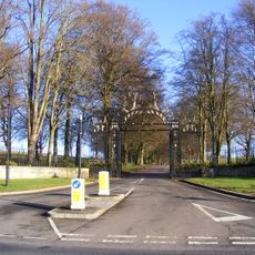 Gates Flanking Walls And Railings At London Road Lodge (New Lodge)