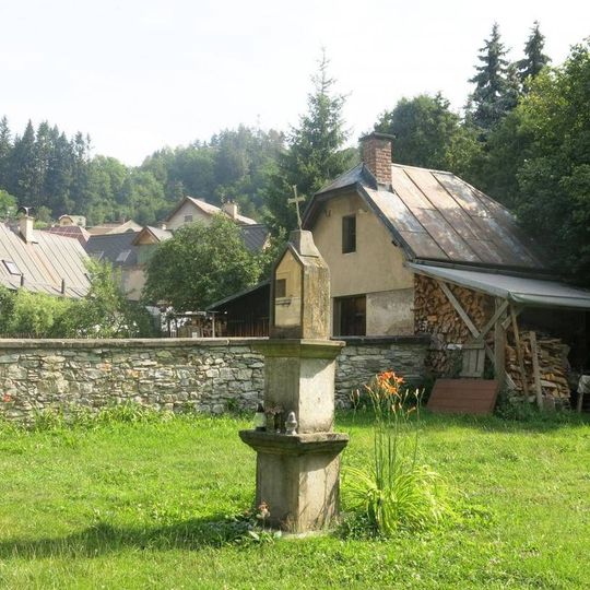 Boží muka za kostelem svatého Jakuba v Železném Brodě
