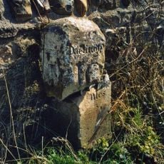 Milestone Approximately 4 Metres South-East Of Spinkford Bridge