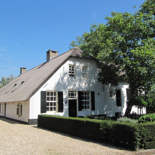 Oudkerkseweg 8, Giessenburg