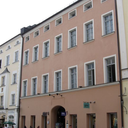 Stadtplatz 38