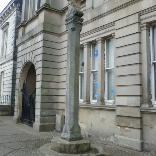 Alloa, Bank Street, Market Cross